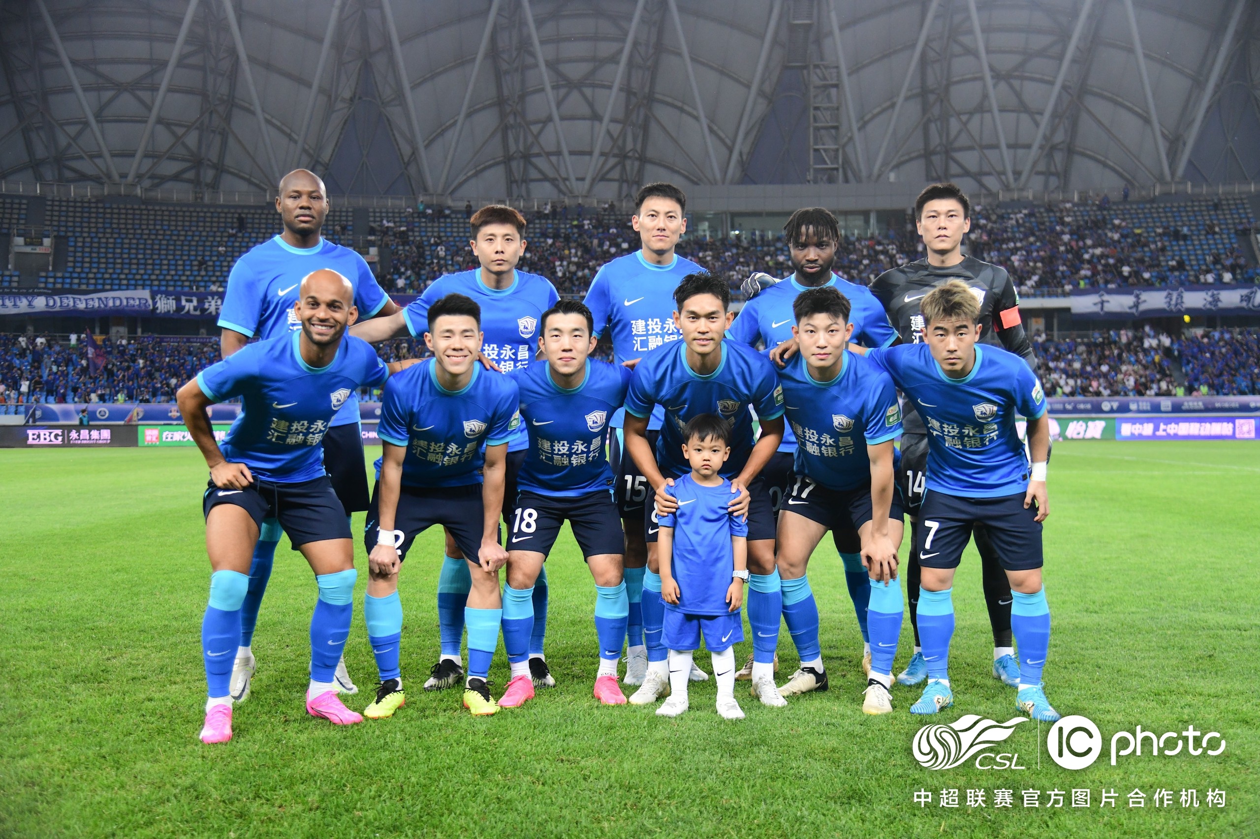 雷速-集结日广州队备战中超，刷新队史纪录细节曝光，更衣室稳定，阵容厚度经受考验(中超联赛今日开幕)