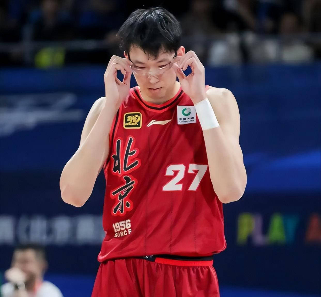 雷速体育-关于赛地聚焦——CBA常规赛赛后热度飙升，多伦多猛龙遗憾出局，质疑声仍在，球队文化再被提及的信息