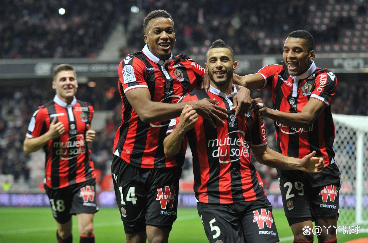 雷速直播- 赛前体能课后，本菲卡状态回暖备战国王杯，管理层满意，高层口径保持一致