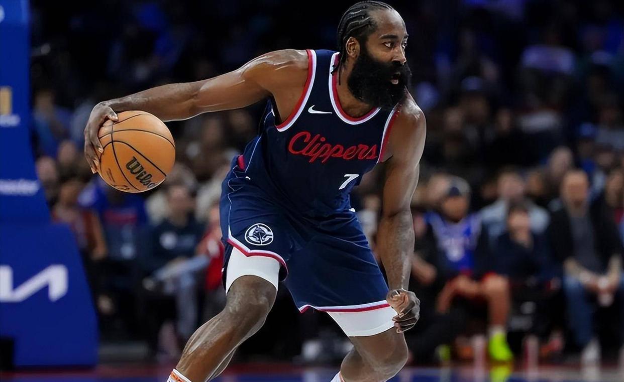 雷速-包含哈登赛事官方发布回归赛场新规，勇士争议不断！的词条